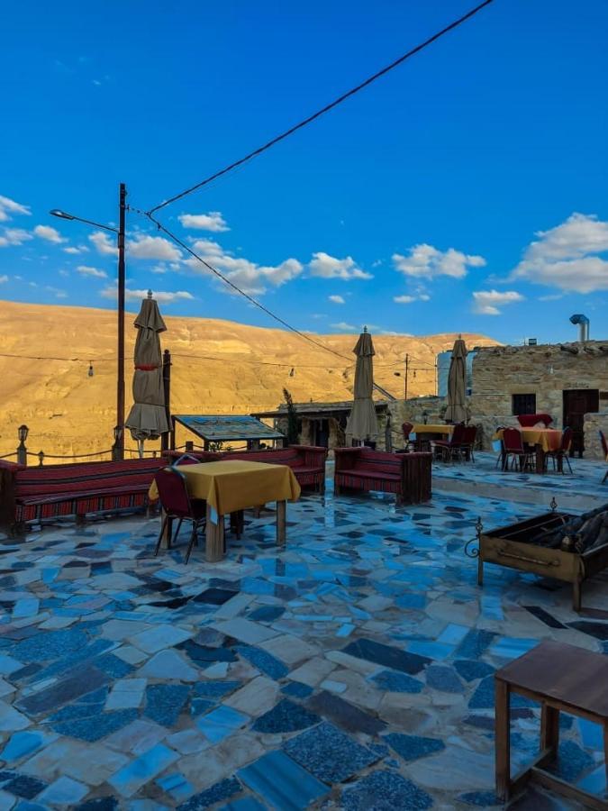 منزل الضيف الكرك  في Mumia Restaurant & House المظهر الخارجي الصورة